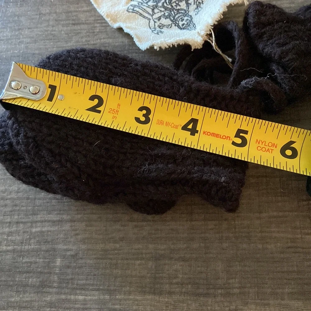 New Nirvanna Designs Brown Wool Bear Mittens with attached String Toddler